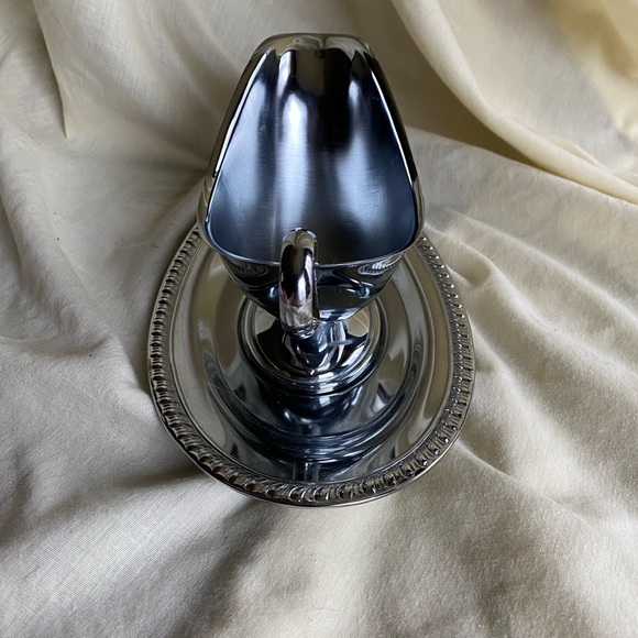 Irvinware Silverplate Gravy Sauce Boat With Underplate Made In USA Vintage - Picture 2 of 11